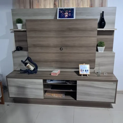 RACK. SEMI NOVO COM LAMPADAS DE LED