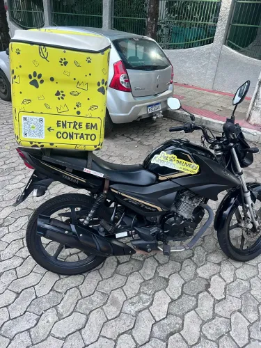 Suporte para baú de moto