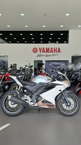 R15 2026 0KM