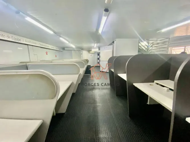 Sala Comercial na Rua São Paulo com Augusto de Lima