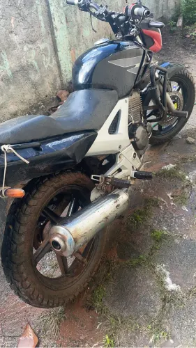 Disponível até dia 25 desse mês caso vender até lá encerrarei a venda 
