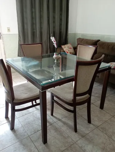 Mesa de sala de jantar