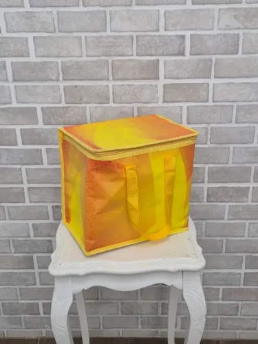bolsa térmica amarela