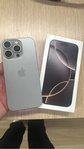 iphone 16pro cinza