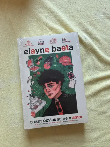 Livro coisas óbvias sobre o amor