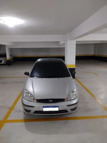 Ford Focus Sedan 2.0 16v/2.0 16V Flex 4P Aut. 2004