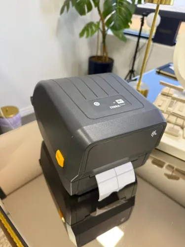 Impressora Zebra ZD220 - Praticamente sem uso