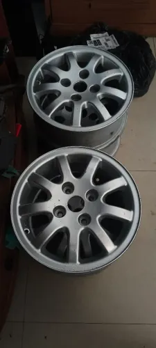 Vendo rodas de Peugeot 4x108