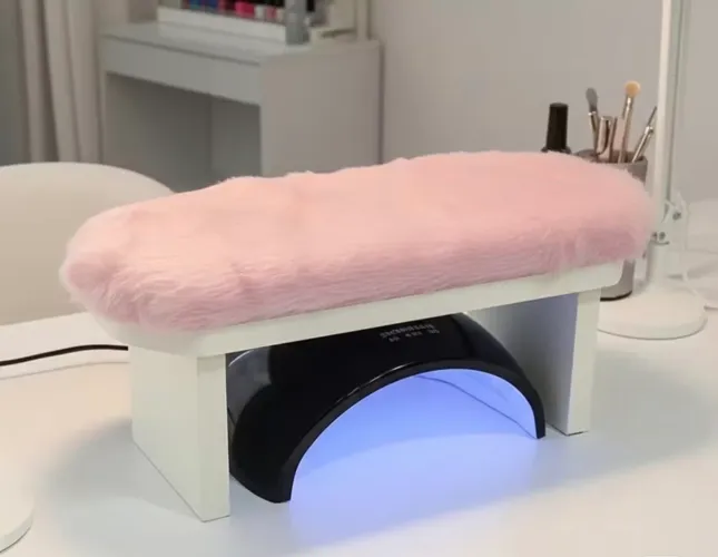 apoio de mão para manicure ( novo )