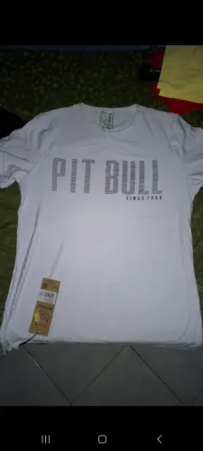 Camisa Pit Bull nova na etiqueta 150 branca
