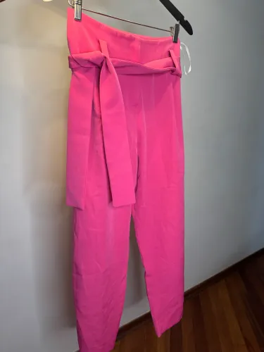 Calça rosa missinclof 38