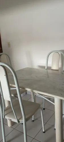 Mesa de mármore