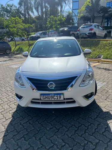 Nissan Versa Unique 1.6 16V Flexstart 4P Aut. 2018