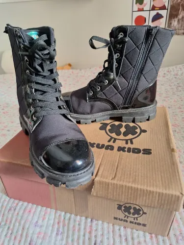 Bota coturno tamanho 36