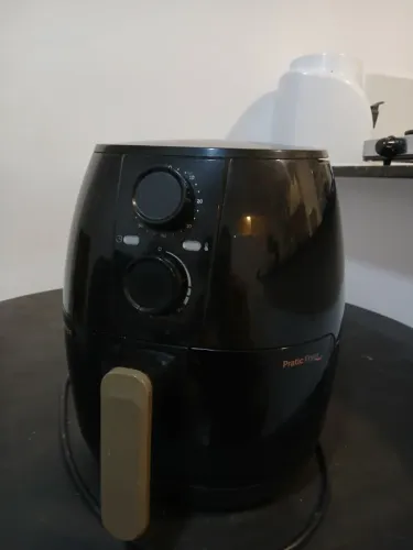 Air Fryer Cadence Pratic Preta 3L com Timer Usada