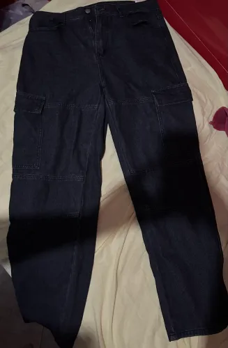 Calça DAZY Cargo - Tamanho M(XL)