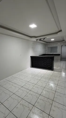 Alugo casa 3/4 suite Jardim Europa