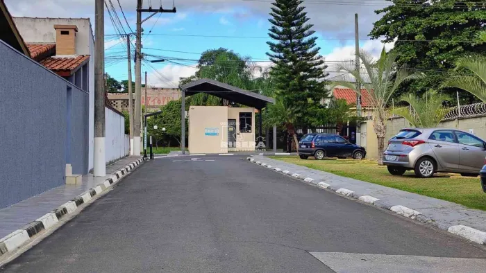 VENDA - CASA CONDOMÍNIO PINHEIROS -COND-RES.TROPEIROS / SOROCABA/SP