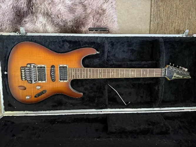 Guitarra Ibanez S670FM - Flame Maple - Made in Korea - Com Hard Case