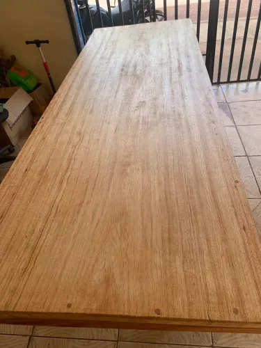 Mesa a pronta entrega 