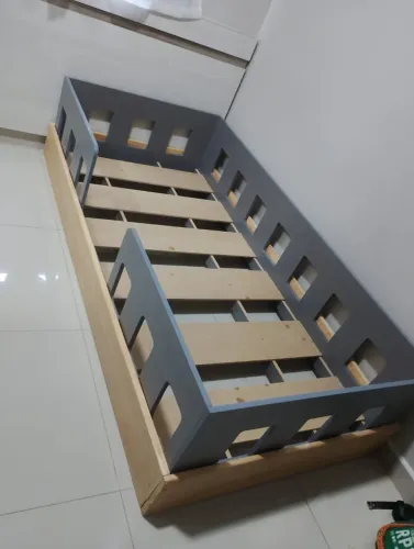 Cama infantil , vendo colchão também