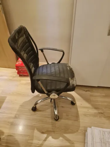 Cadeira de escritório 