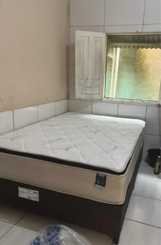 Colchão de casal em excelente estado - usado menos de 10 dias