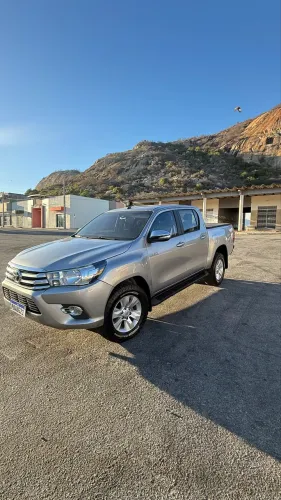 Toyota Hilux CD SRV 4X4 2.8 TDI Diesel Aut. 2018