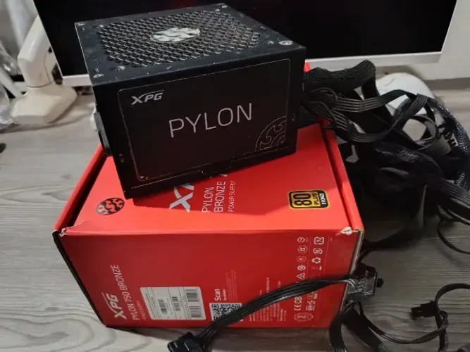 Fonte Xpg Pylon 750w 80 Plus Bronze Usada