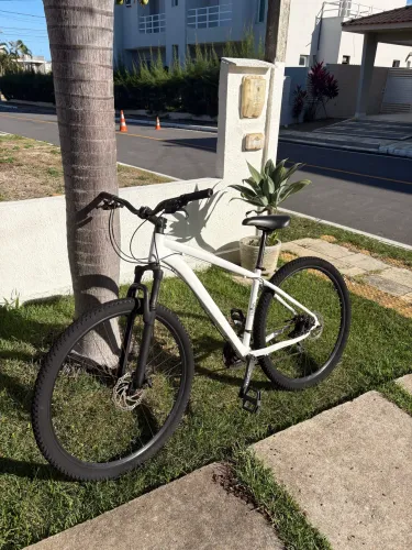 BICICLETA MOUNTAIN BIKE 