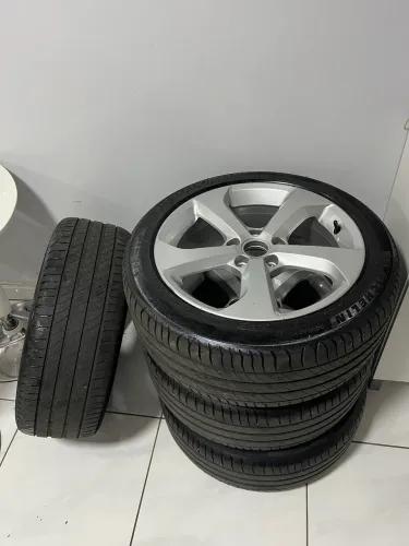 RODAS ORIGINAIS GOLF GTI FURACÃO 5x112