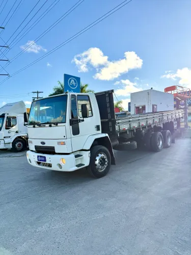 FORD 2428 E 6x2 2010 CARROCERIA 8,5 M ( SOMOS LOJA )