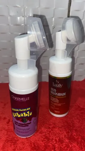 Mousse de limpeza