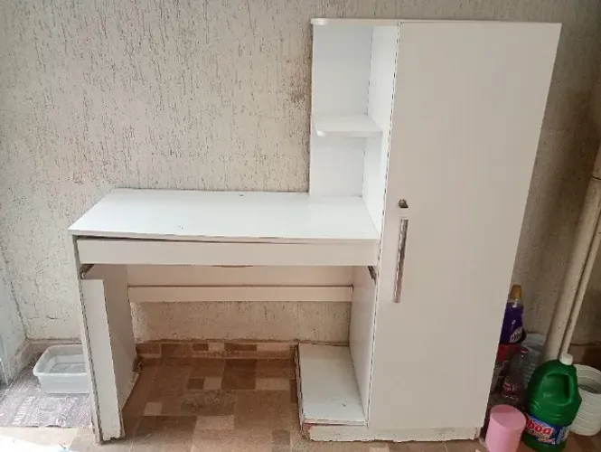 Doação de escrivaninha 