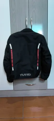 Jaqueta de motoqueiro tutto