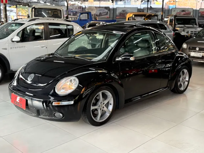 Volkswagen New Beetle 2.0 MI Mec./aut. 2009