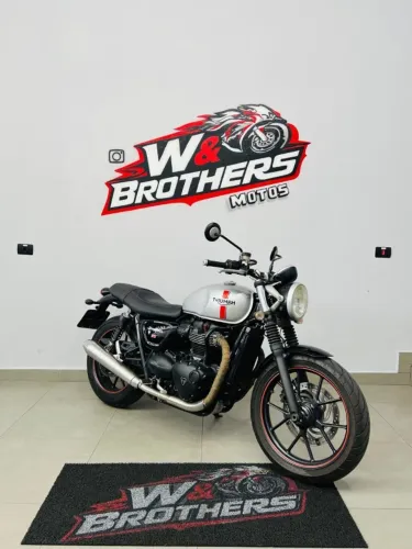 Triumph - Street Twin - 2016