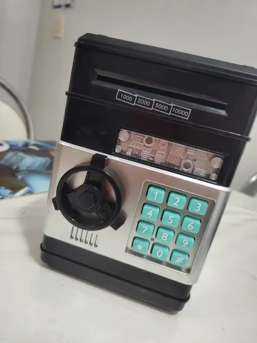 Vendo cofre digital super fácil de utilizar.
