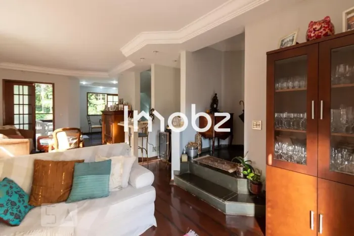 Casa à Venda - Panamby, 5 Quartos, 308 m2