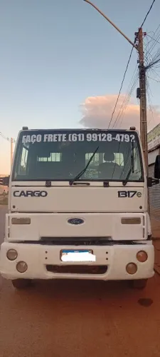 Ford cargo toco motor cumins 4 cilindros dut branco