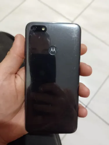 Moto E6 Play Dual SIM 32 GB cinza-metálico 2 GB RAM 