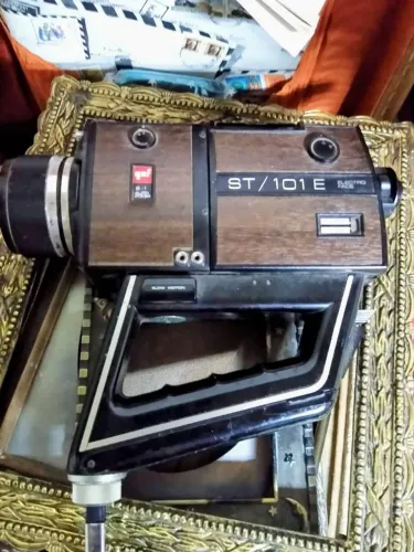 Câmera super 8 anos 1960/1970 GAF S719 E