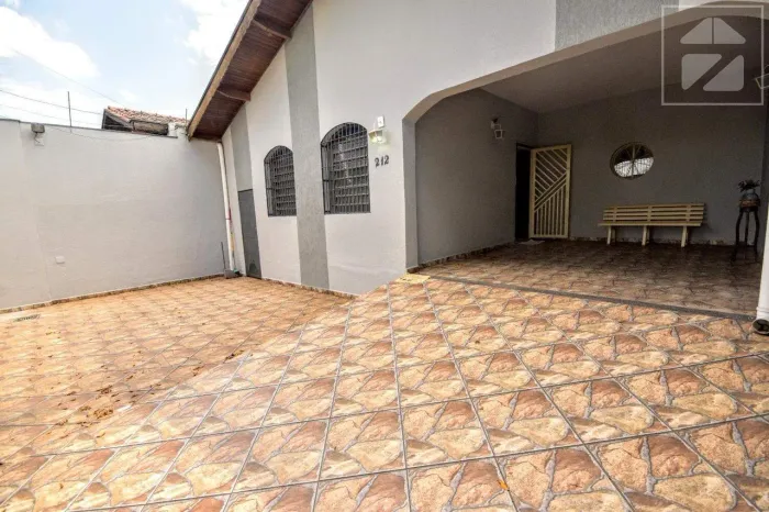 Casa à venda em Jardim Conceição (Sousas), Campinas - SP | Cód 13602
