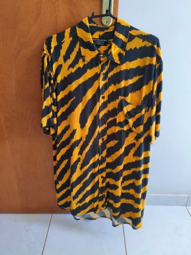 camisa baw estampa de onça Tam gg