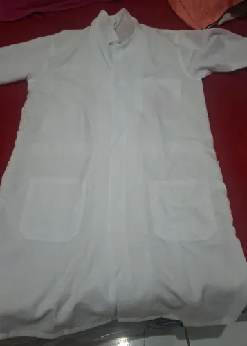 Jalecos semi novos