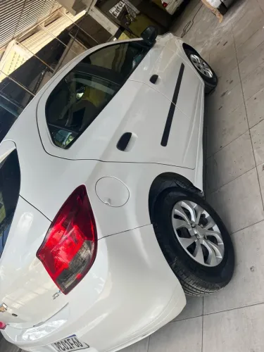 Chevrolet Onix JOY Hatch 1.0 8V Flex Mec. 4P 2019