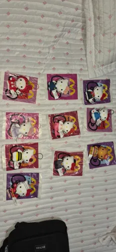 Coleção Hello Kitty MC donalds 2025 completa