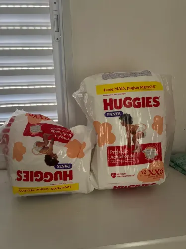 Fraldas Huggies xxg pacote fechado 72 + 24