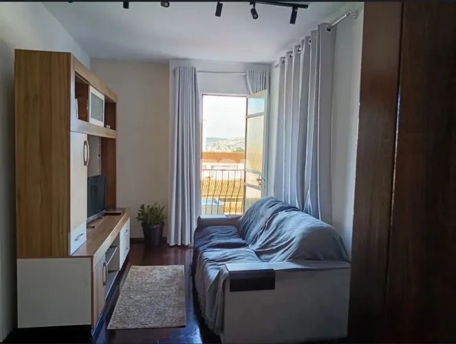 APARTAMENTO COM 3 QUARTOS (E DCE) E 1 VAGA SAGRADA FAMÍLIA