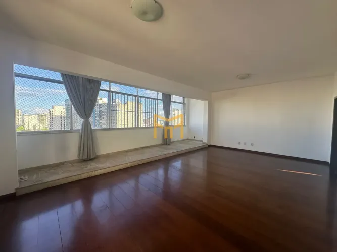 Apartamento com 4 quartos para Locação, Campina, Belém, PA